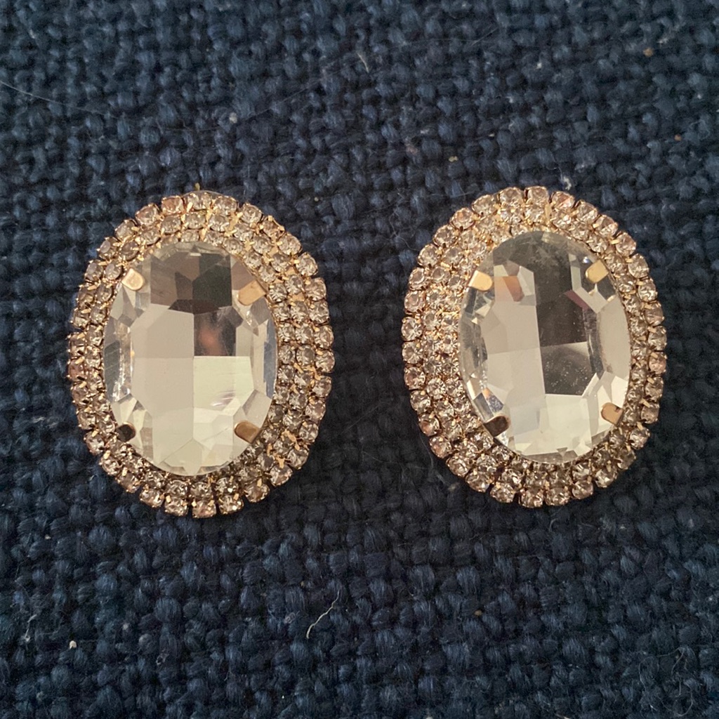 Silver Stud